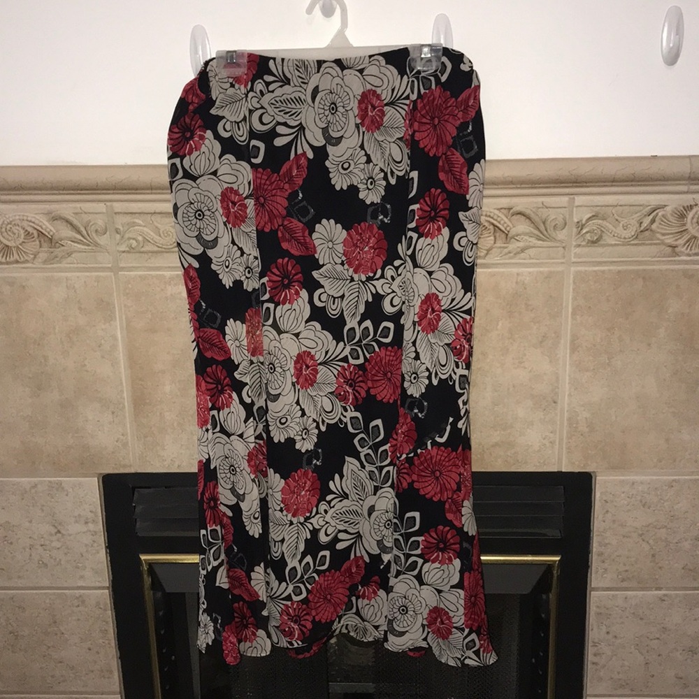 Lane Bryant black and red floral skirt